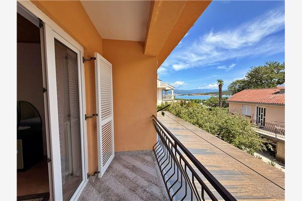 Apartment A3, for 5 persons