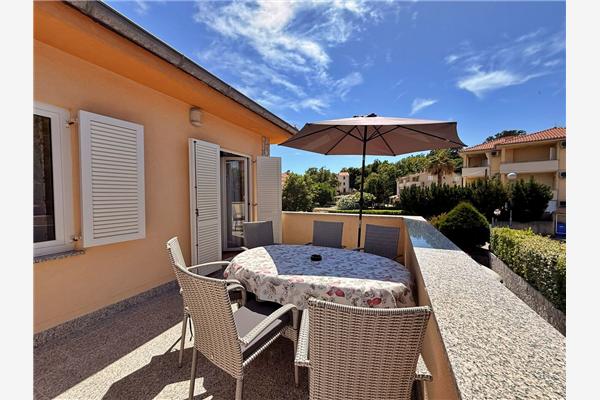 Apartment A3, for 5 persons