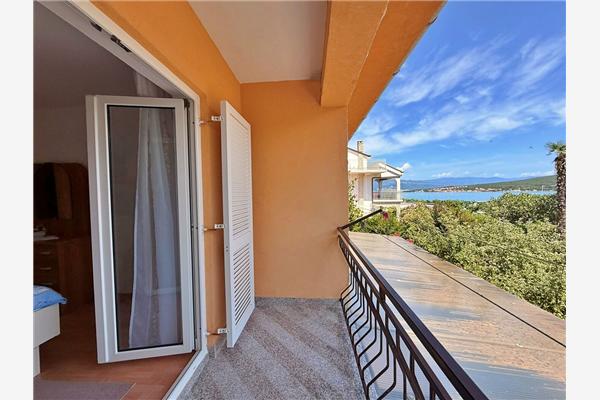 Apartment A3, for 5 persons