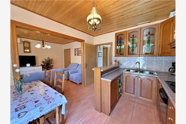 Apartment A3, for 5 persons