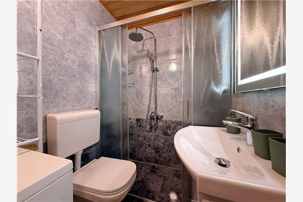 Apartment A3, for 5 persons