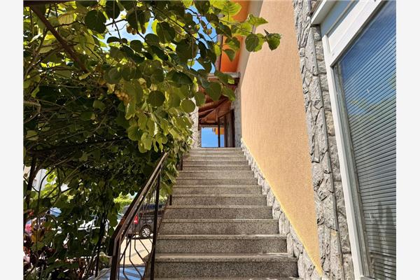 Apartment A3, for 5 persons