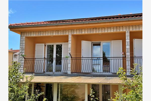 Apartment A3, for 5 persons