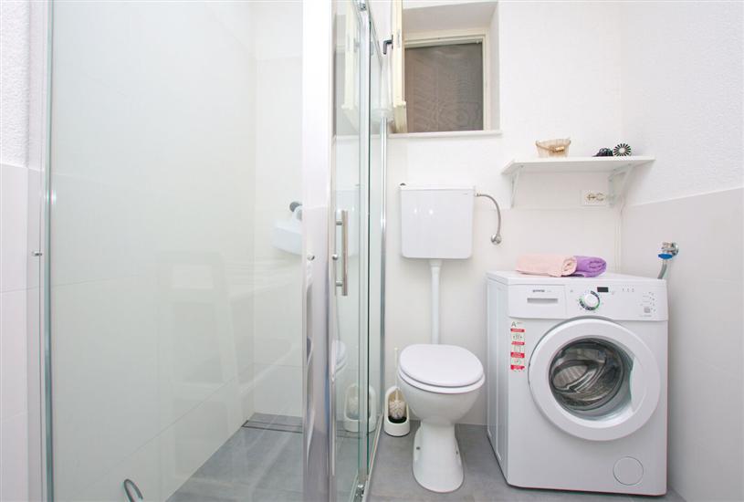 Apartment A1, for 3 persons