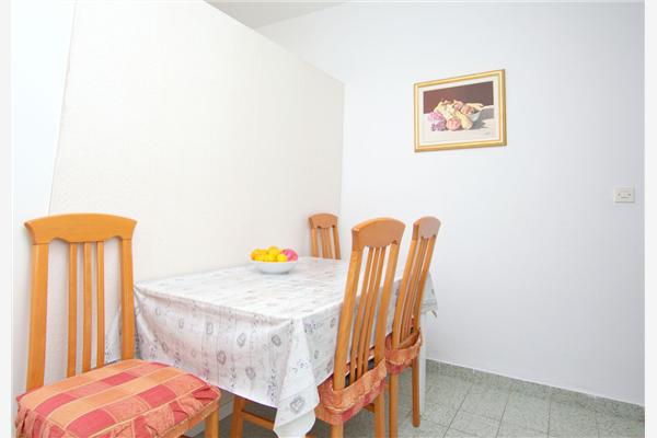Apartment A1, for 3 persons