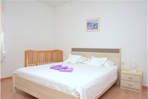 Apartment A2, for 4 persons