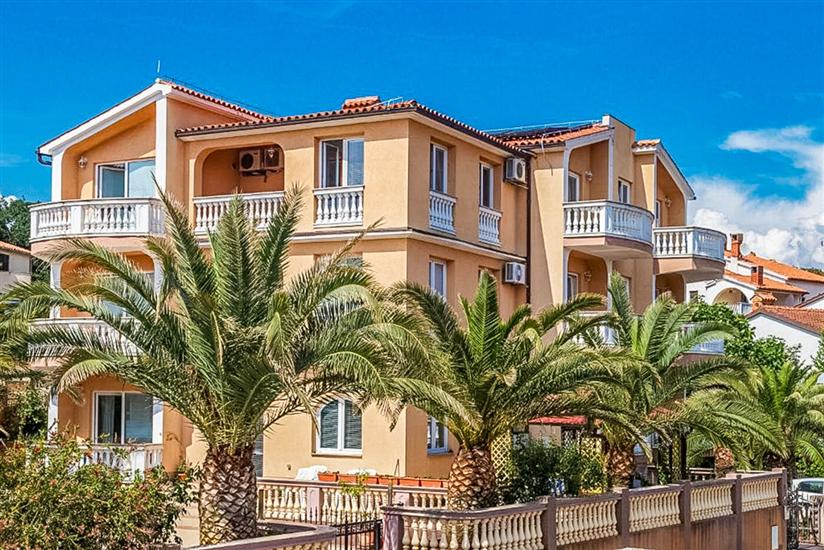 Apartmaji Canaria