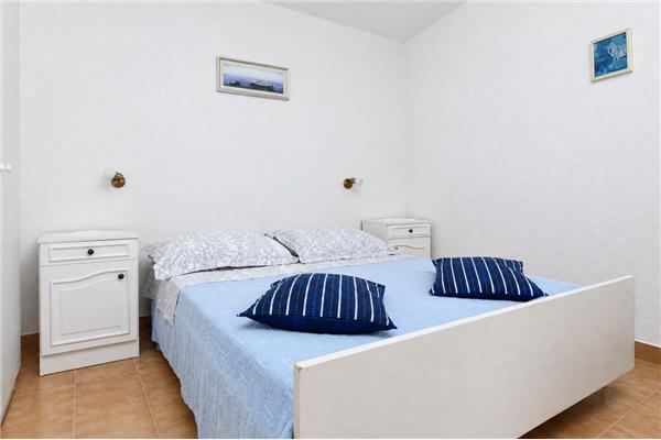 Apartment A3, for 3 persons