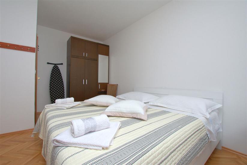 Apartment A1, for 6 persons