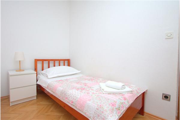 Apartment A1, for 6 persons