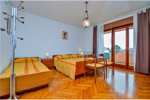 Apartment A1, for 4 persons