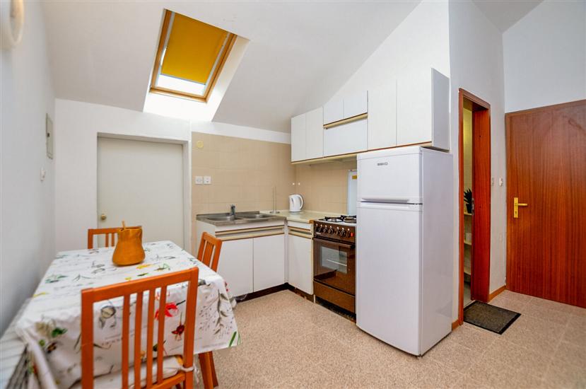 Apartment A2, for 4 persons