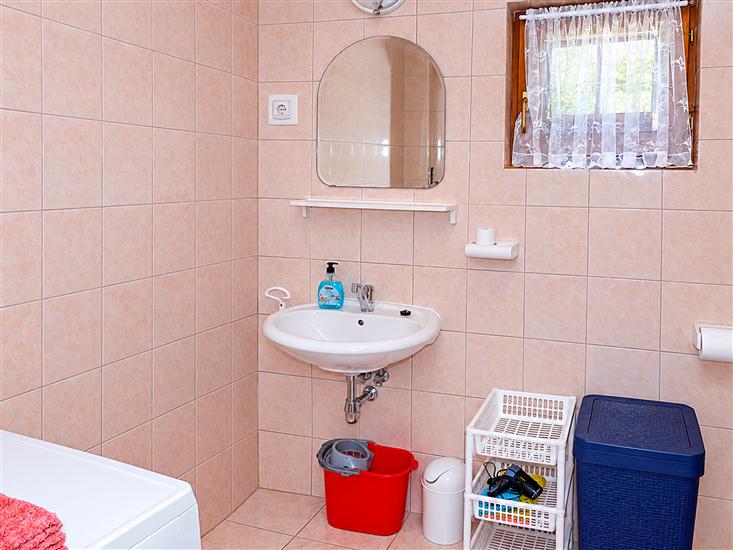 Apartment A1, for 6 persons