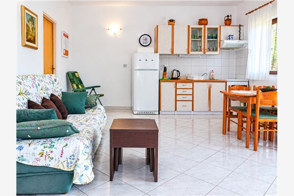 Apartment A1, for 6 persons