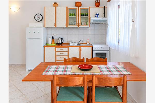 Apartment A1, for 6 persons