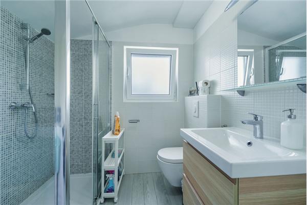 House A1, for 11 persons