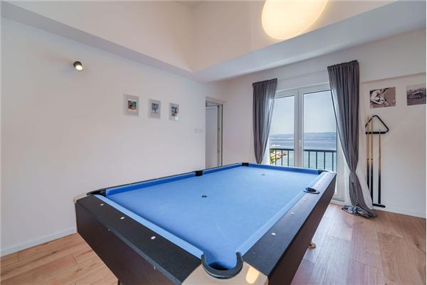 House A1, for 11 persons