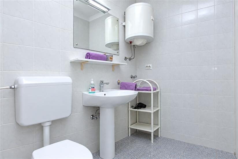 Apartment A2, for 4 persons