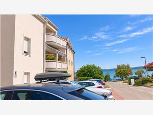 Apartments Sab Povljana - island Pag, Size 55.00 m2, Airline distance to the sea 40 m, Airline distance to town centre 500 m