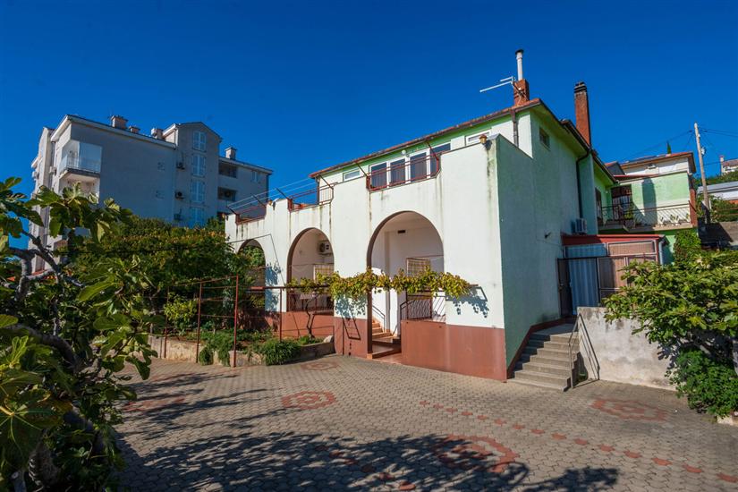 Apartments Ana
