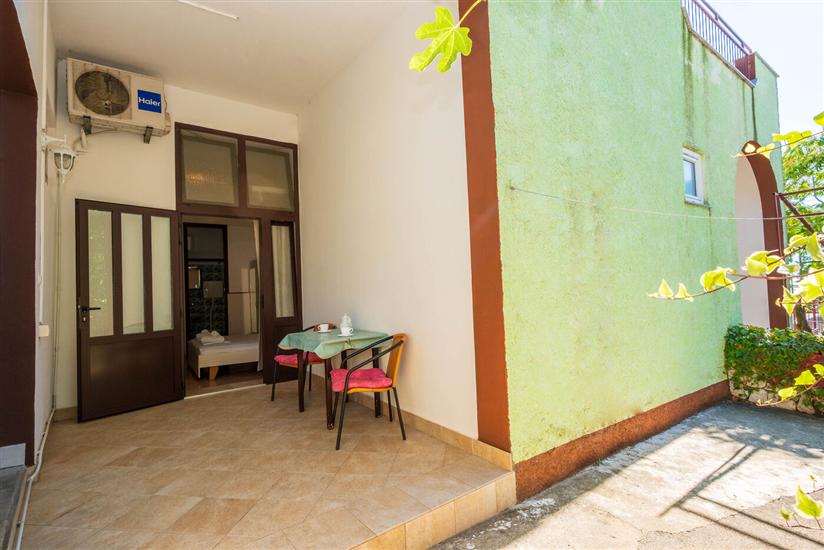 Apartment A1, for 2 persons