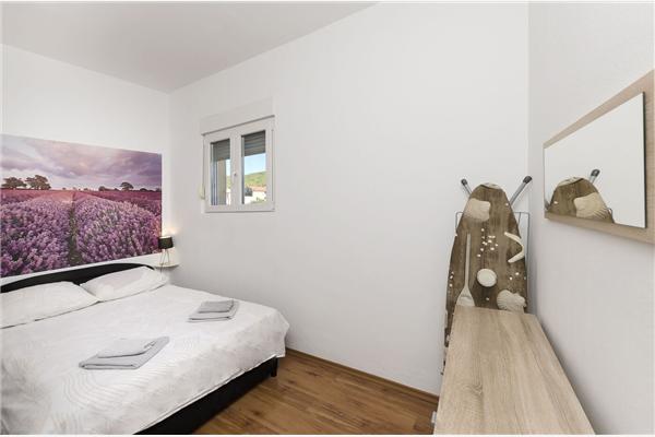 Apartment A2, for 8 persons