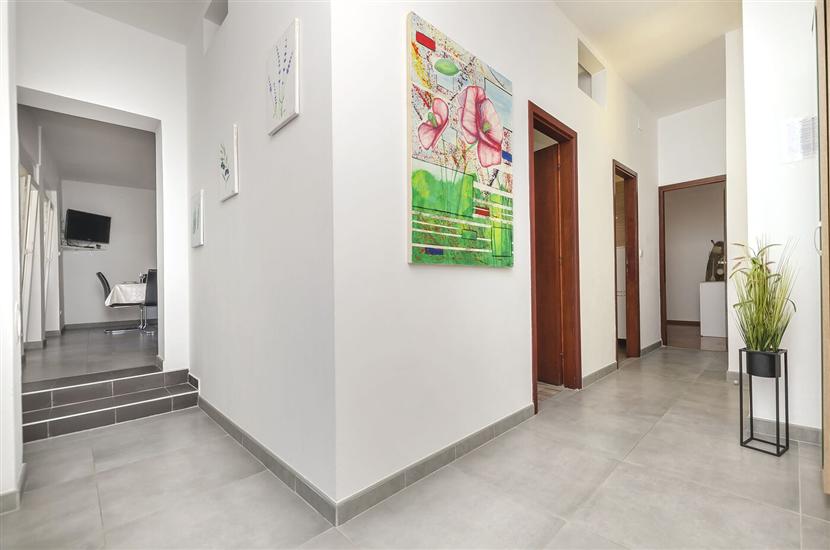 Apartment A2, for 8 persons