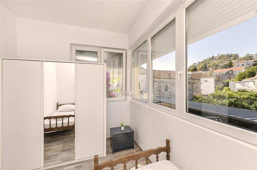 Apartment A2, for 8 persons