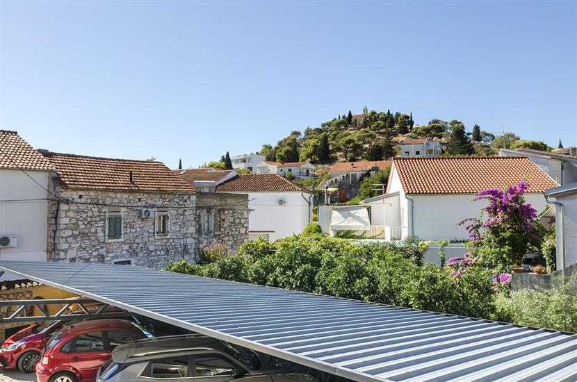 Apartment A2, for 8 persons