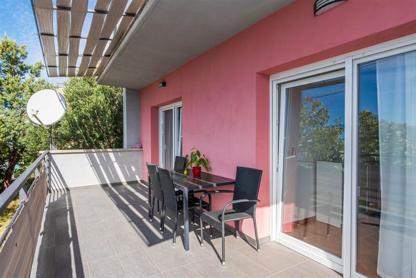 Apartment Snježana