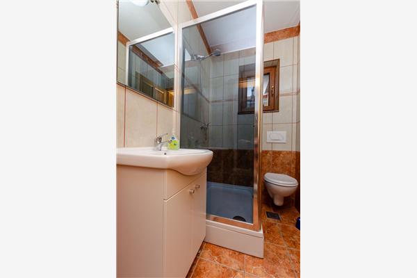 Room S3, for 2 persons