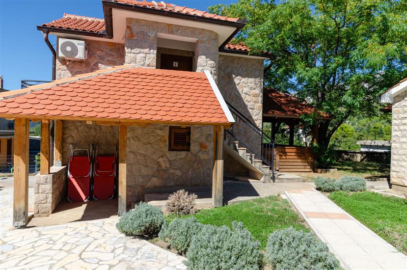 House Paklenica Stone I