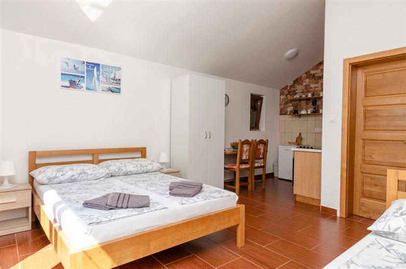 House K1, for 3 persons