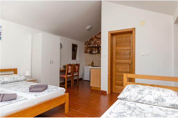 House K1, for 3 persons