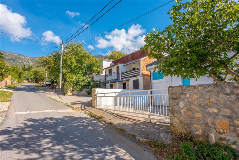 Haus House Marijan