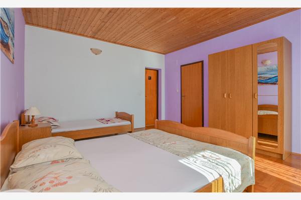 Apartment A1, for 4 persons