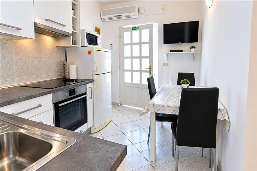 Apartment A1, for 4 persons