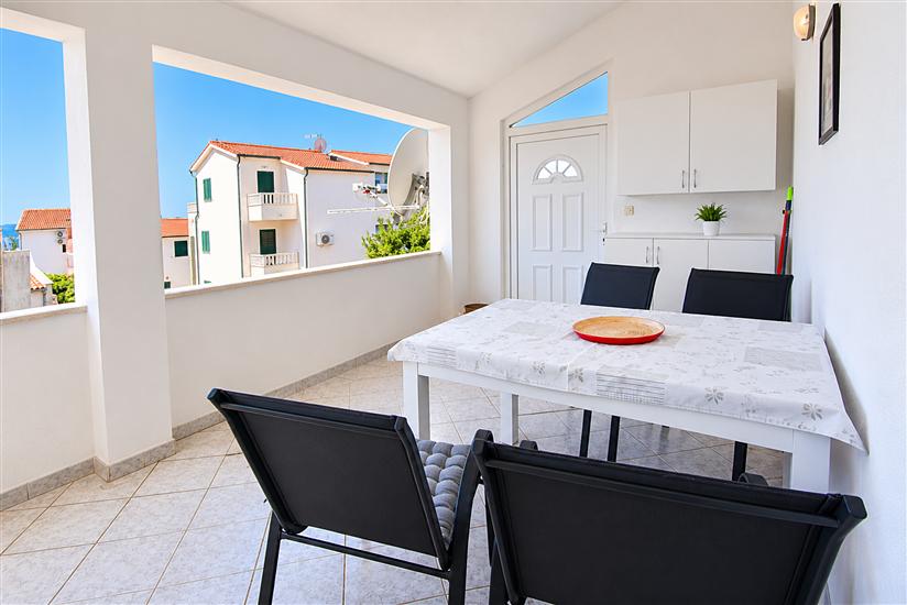 Apartment A1, for 4 persons