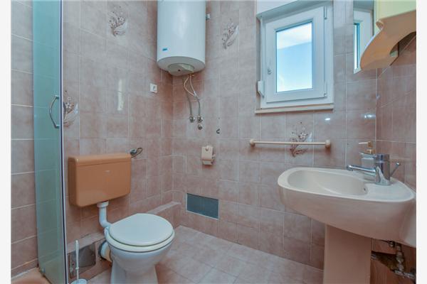 Apartment A2, for 3 persons