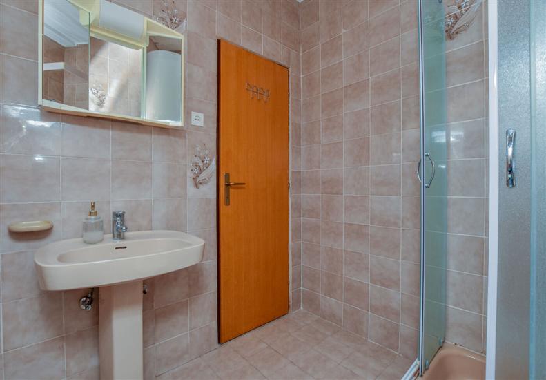 Apartment A2, for 3 persons