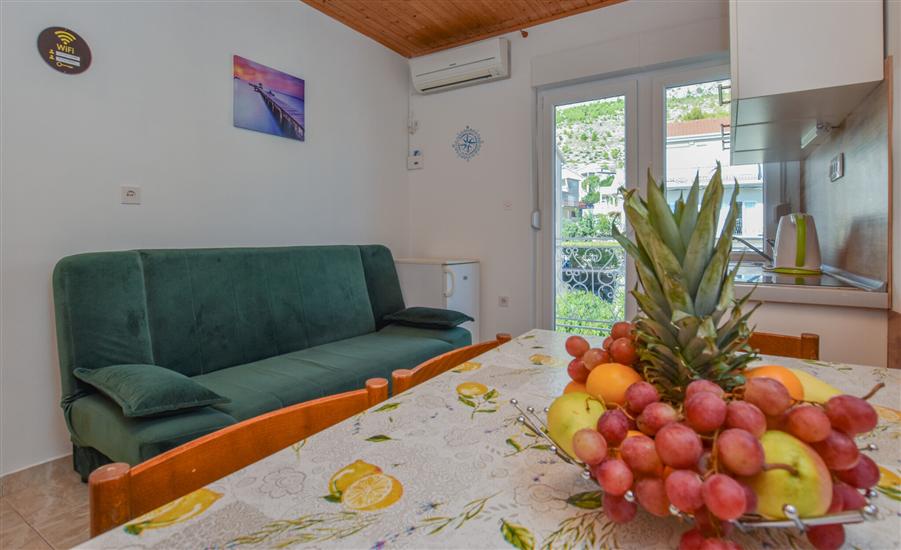 Apartment A2, for 3 persons