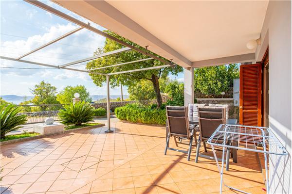 Apartment A2, for 3 persons