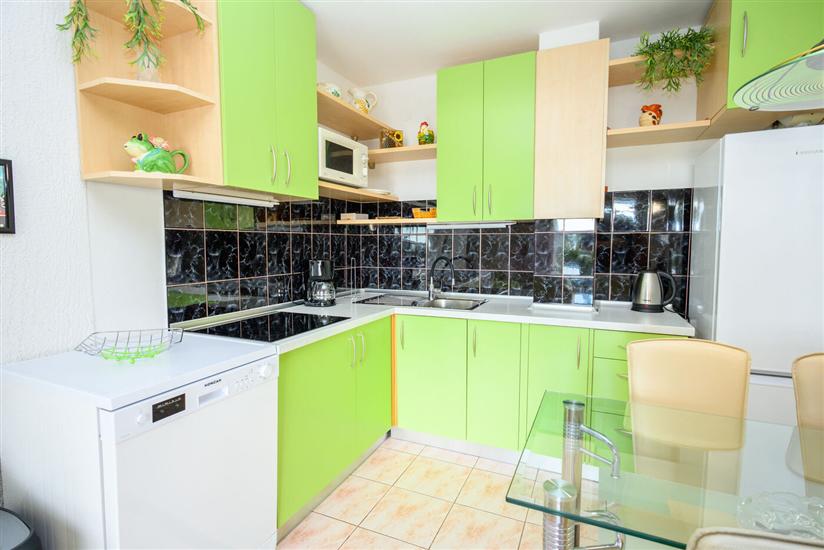 Apartment A2, for 3 persons