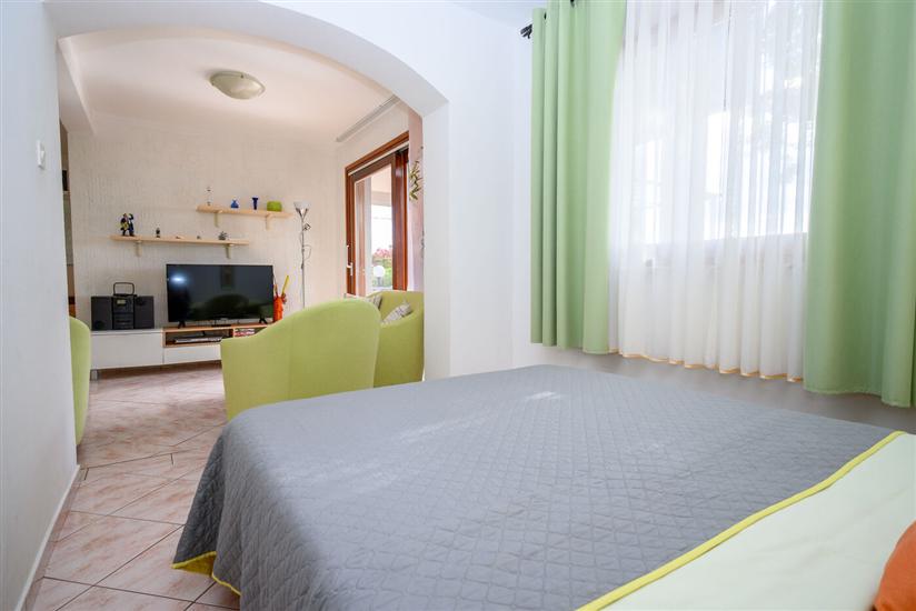 Apartment A2, for 3 persons