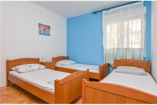 Apartment A4, for 3 persons