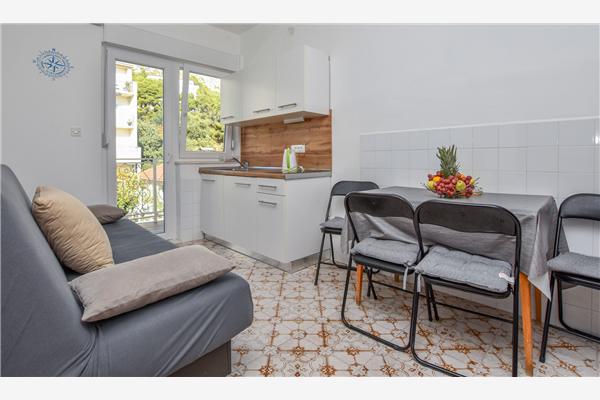 Apartment A4, for 3 persons