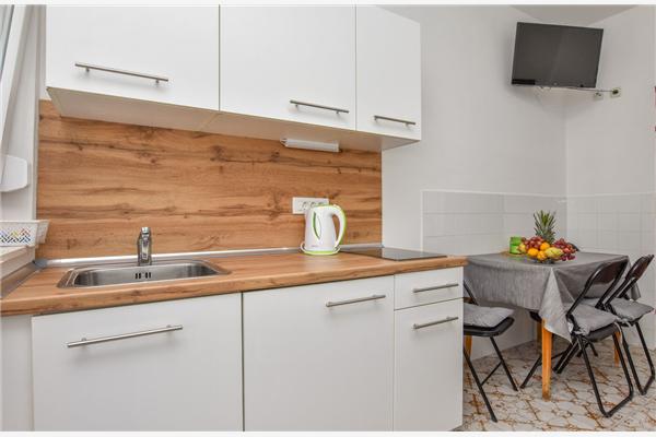 Apartment A4, for 3 persons