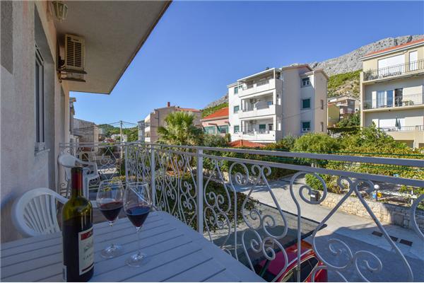Apartment A4, for 3 persons
