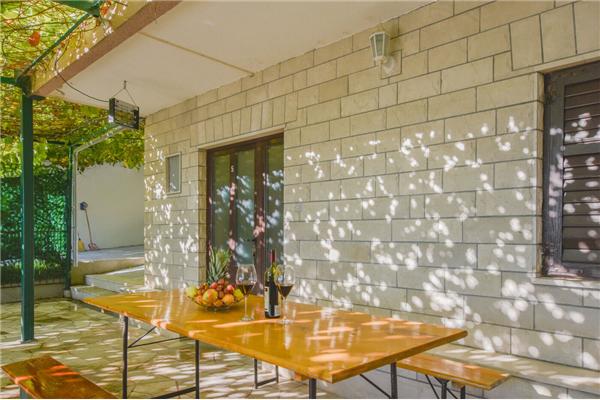 Apartment A5, for 3 persons