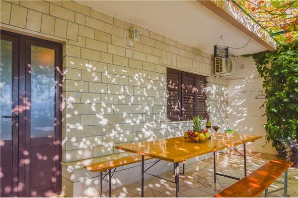 Apartment A5, for 3 persons